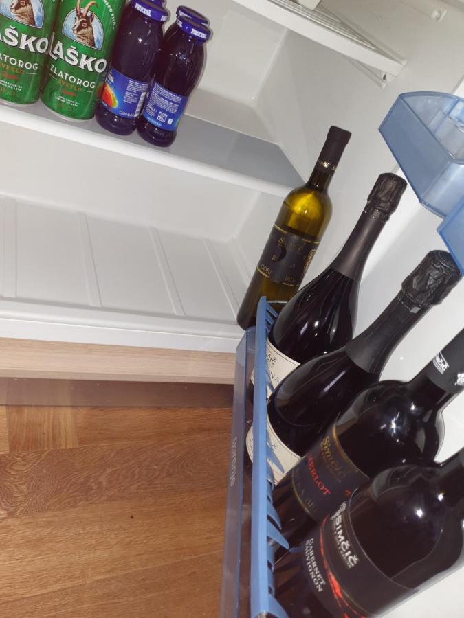 Smartno Apartmaji Sobe Josko Bagian luar foto
